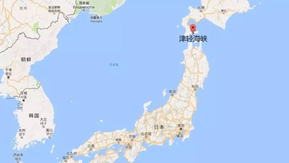 日本防衛幕僚發布消息稱日本海上自衛隊發現中、俄 10 艘艦艇當天上午 8 點通過日本津輕海峽,並預計繞日本一周。 圖 : 翻攝自Google地圖 日本防衛幕僚發布消息稱日本海上自衛隊發現中、俄 10 艘艦艇當天上午 8 點通過日本津輕海峽,並預計繞日本一周。 圖 : 翻攝自Google地圖