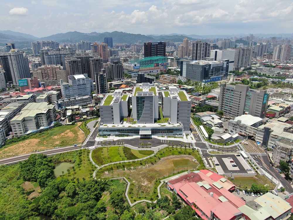 新店寶高智慧產業園區,獲得行政院公共工程委員第21屆公共工程金質獎-建築類特優工程的殊榮。 圖:新北市經發局提供 新店寶高智慧產業園區,獲得行政院公共工程委員第21屆公共工程金質獎-建築類特優工程的殊榮。 圖:新北市經發局提供