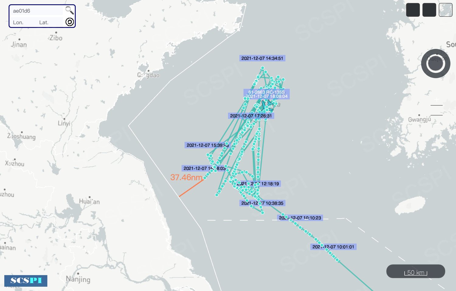 SCSPI公布RC-135S航跡圖,指一度逼近領海基線37.46海浬。 圖:翻攝SCS Probing Initiative推特 SCSPI公布RC-135S航跡圖,指一度逼近領海基線37.46海浬。 圖:翻攝SCS Probing Initiative推特