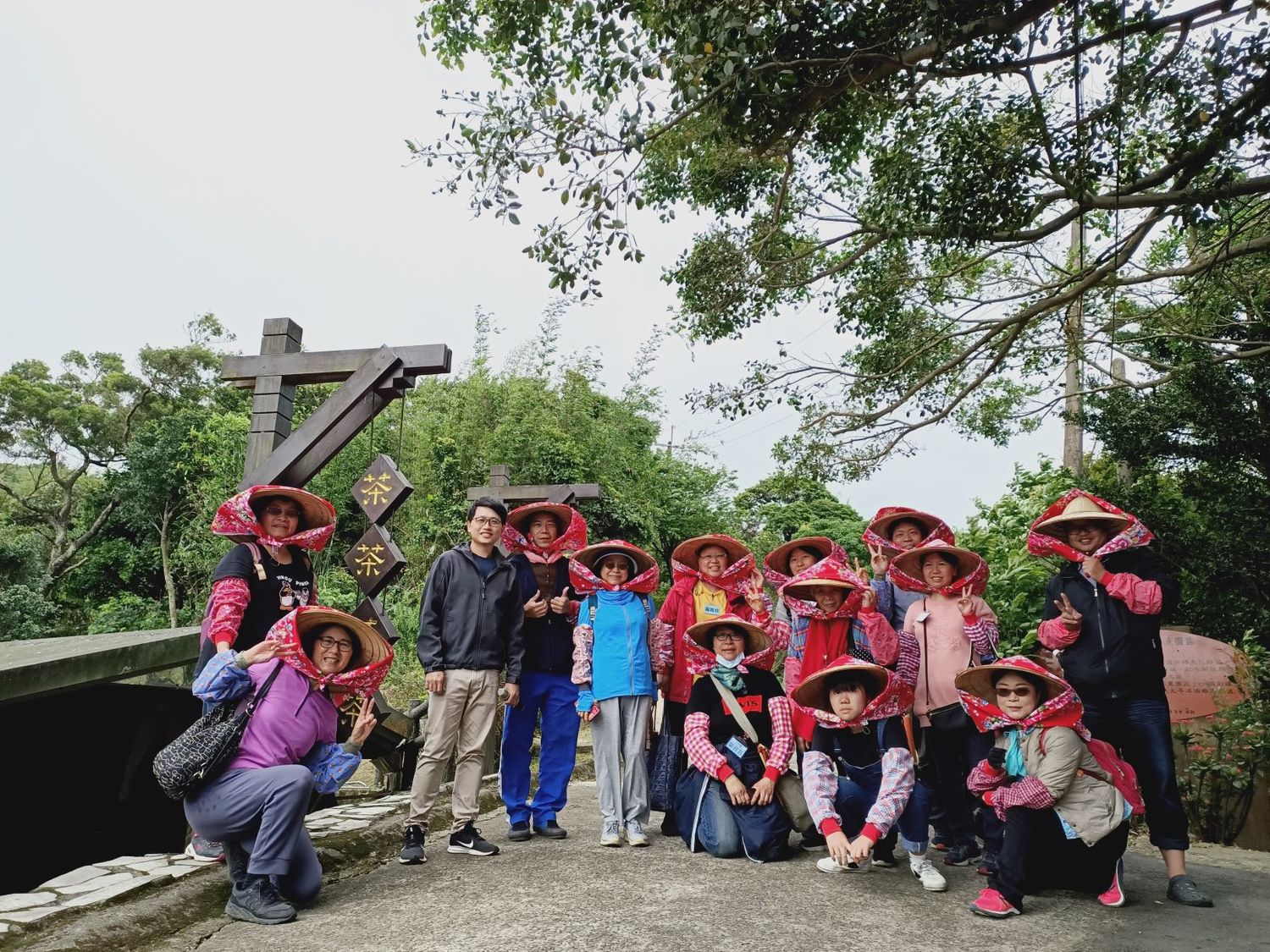 石門茶山步道小旅行(資料照片)。 圖:新北市農業局提供 石門茶山步道小旅行(資料照片)。 圖:新北市農業局提供