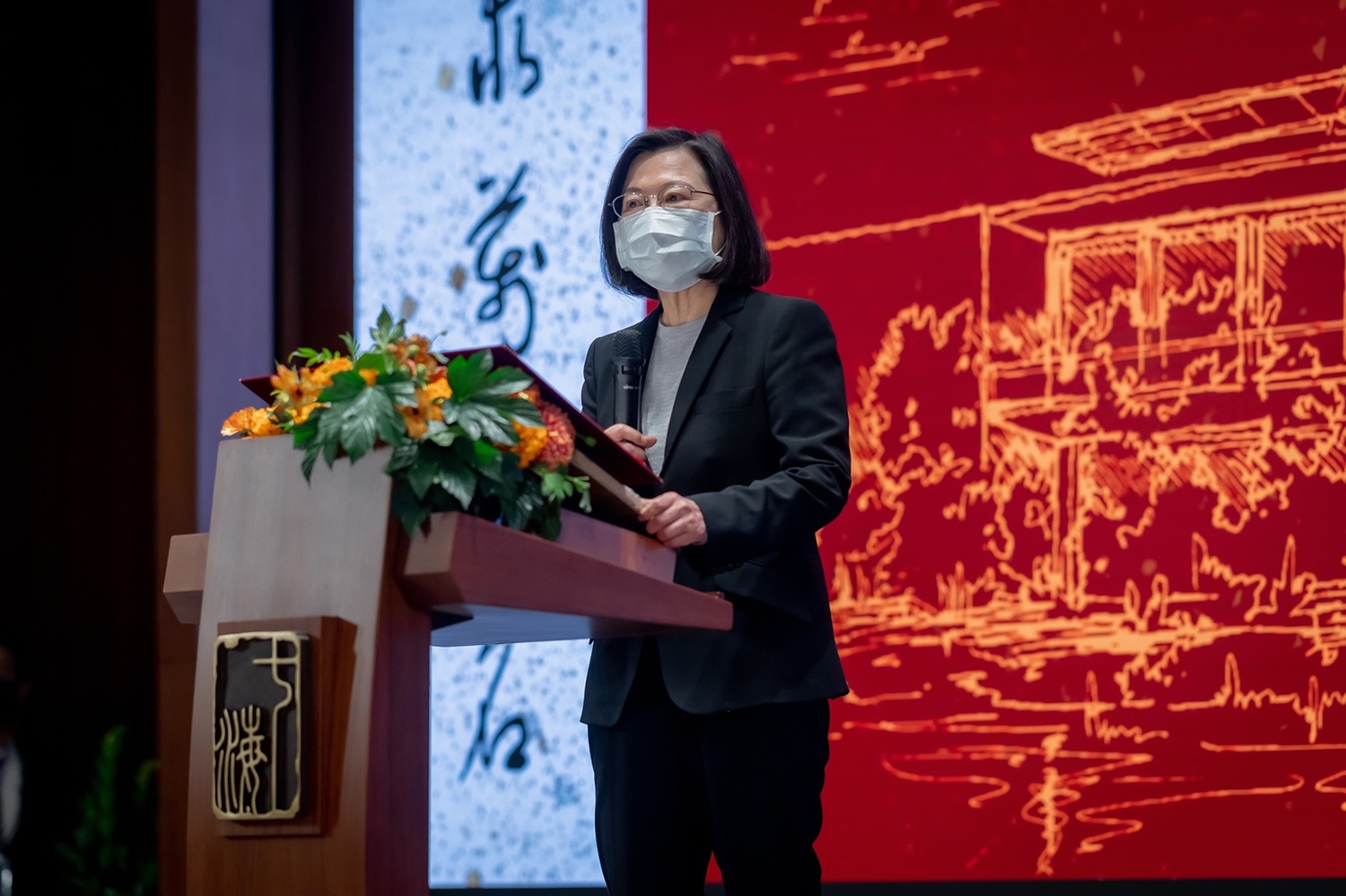 總統蔡英文22日出席蔣經國圖書館開幕儀式。 圖:總統府提供(資料照) 總統蔡英文22日出席蔣經國圖書館開幕儀式。 圖:總統府提供(資料照)