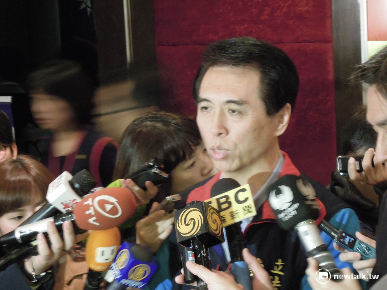 國民黨主席候選人陳學聖對黨中央決定不辯論表達遺憾。 圖:符芳碩/攝 國民黨主席候選人陳學聖對黨中央決定不辯論表達遺憾。 圖:符芳碩/攝