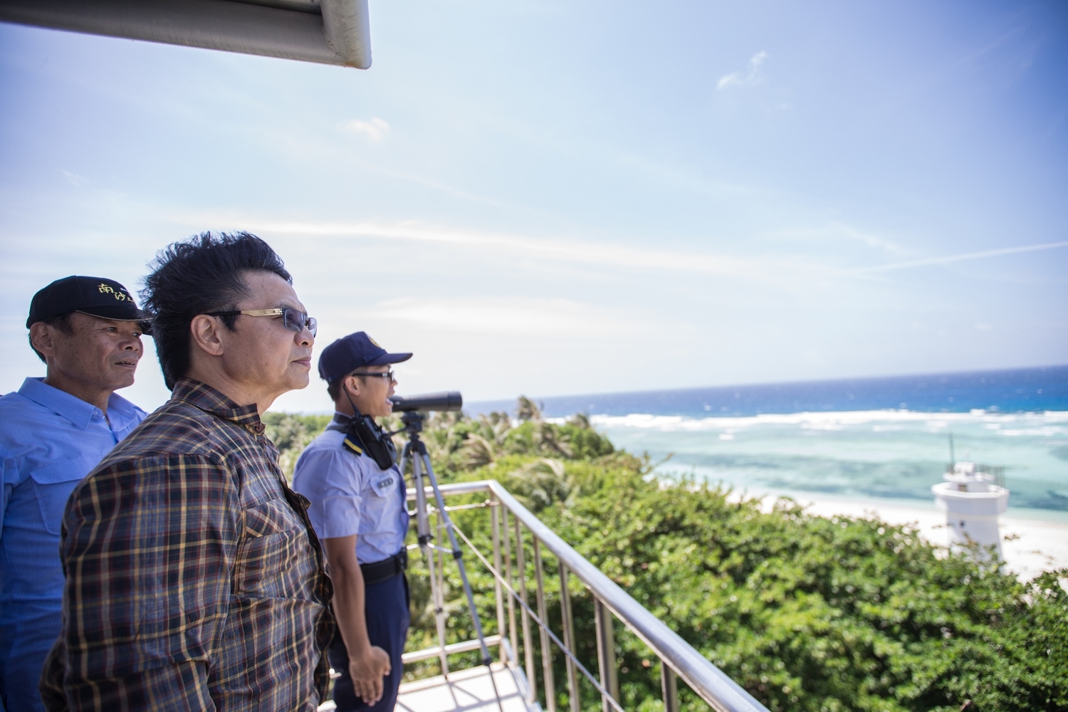 內政部長葉俊榮親赴太平島視察。 圖:內政部提供 內政部長葉俊榮親赴太平島視察。 圖:內政部提供