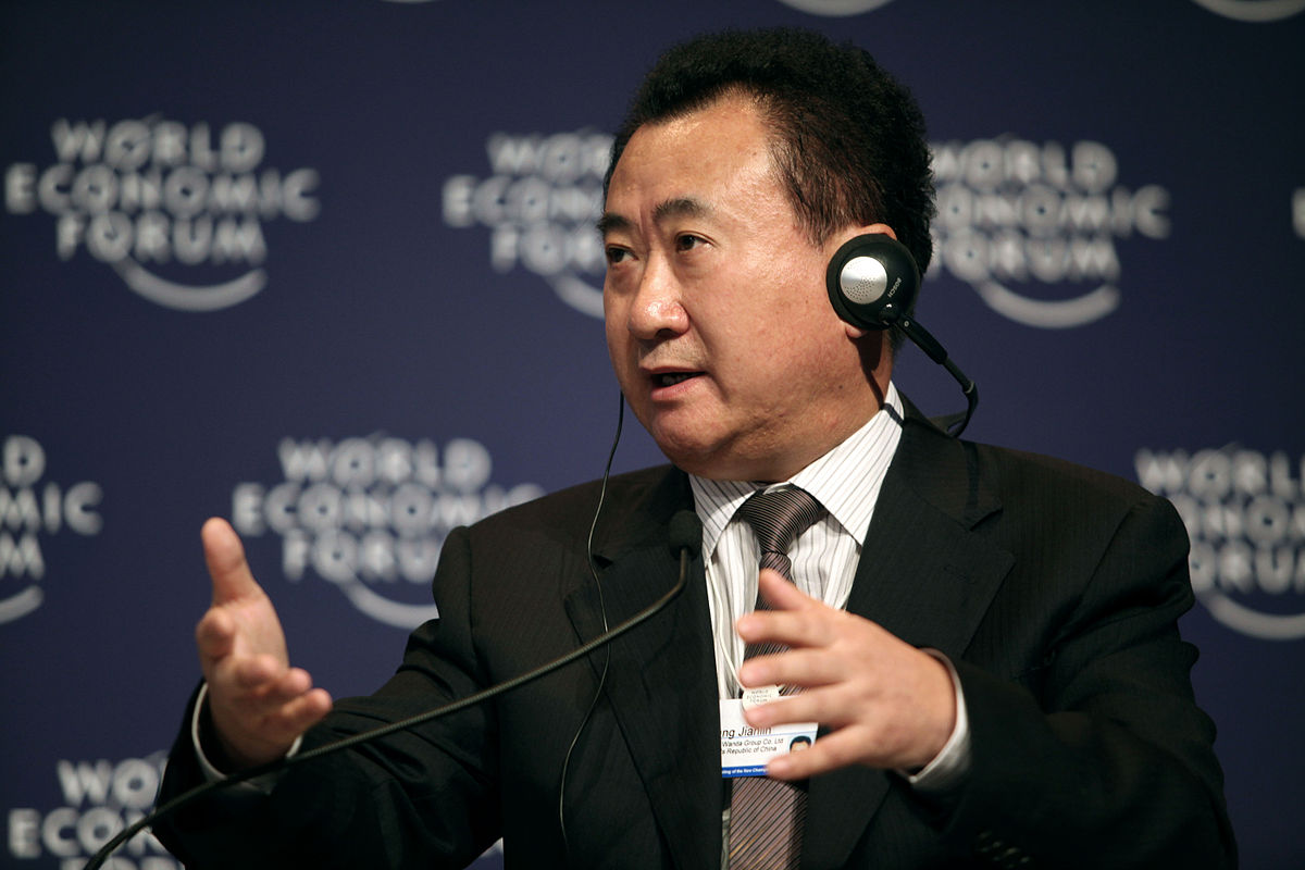 61歲萬達集團董事長王健林再度蟬聯中國房地產首富,也是第6次成為中國地產首富。 61歲萬達集團董事長王健林再度蟬聯中國房地產首富,也是第6次成為中國地產首富。