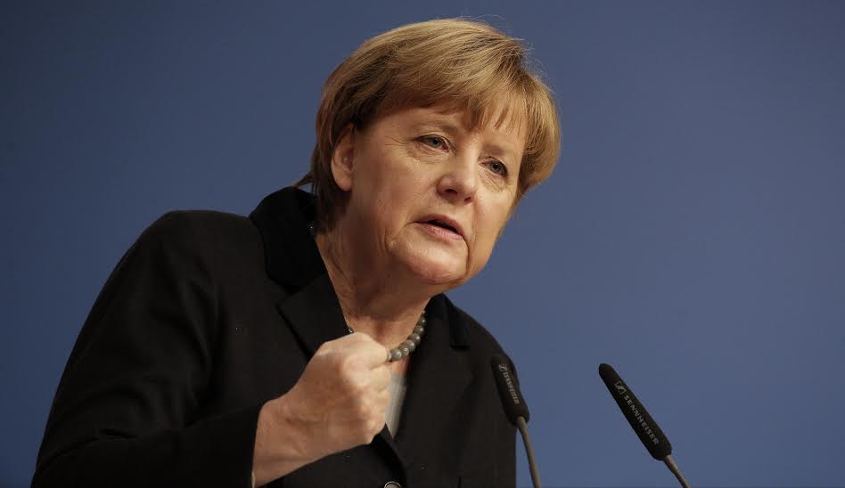 梅克爾(Angela Merkel)透過發言人表示,德國「不支持」川普的決定,因為耶路撒冷的地位在談判「兩國方案」時才能決定。 梅克爾(Angela Merkel)透過發言人表示,德國「不支持」川普的決定,因為耶路撒冷的地位在談判「兩國方案」時才能決定。