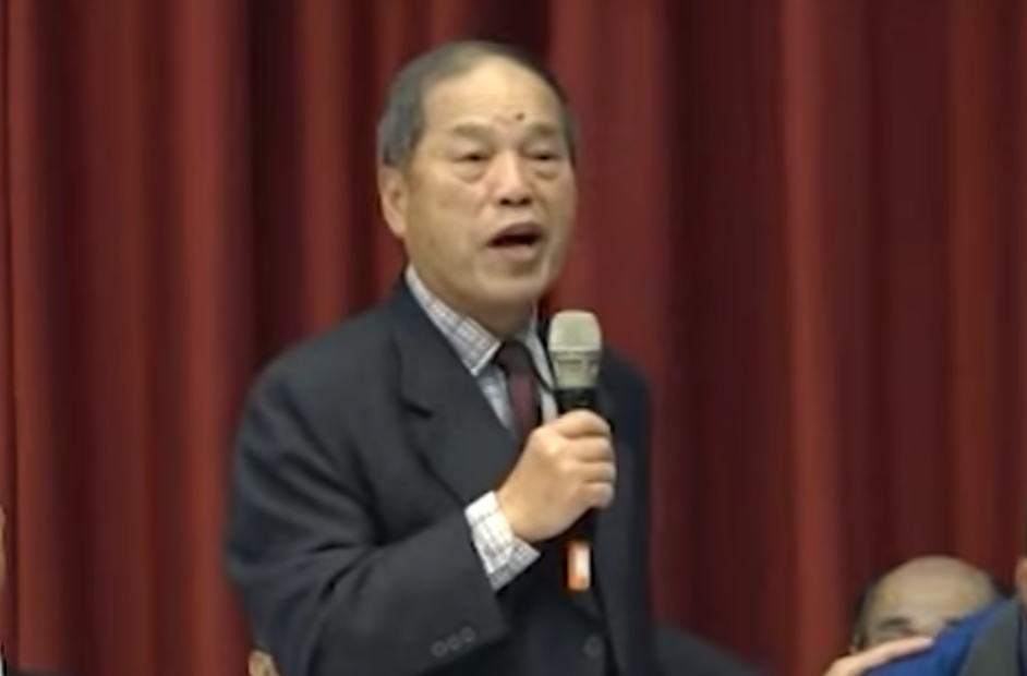 前行政院人事行政局局長陳庚金一席要求軍公教「能撈就撈,能混就混」的發言,點燃年金改革引信。 前行政院人事行政局局長陳庚金一席要求軍公教「能撈就撈,能混就混」的發言,點燃年金改革引信。
