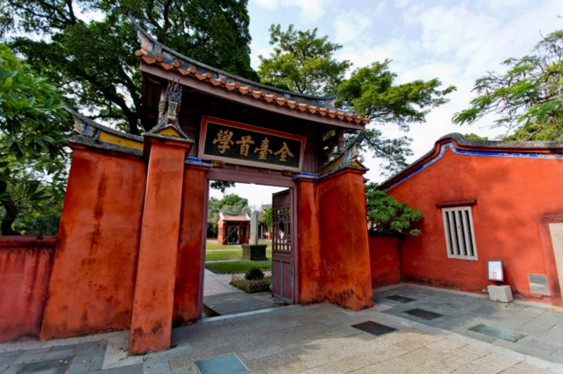 台南的小吃口味,主要是由福建漳泉一帶流傳而來,四百年來,台南成為小吃之都,當之無愧。 圖:翻攝自交通部觀光局網站 台南的小吃口味,主要是由福建漳泉一帶流傳而來,四百年來,台南成為小吃之都,當之無愧。 圖:翻攝自交通部觀光局網站