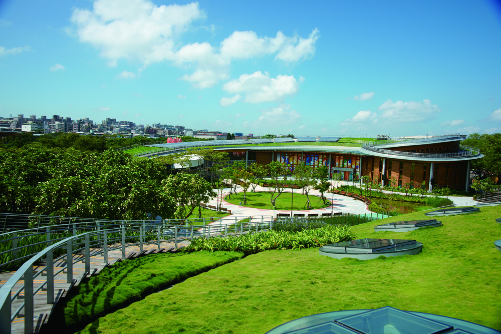 教育部第二期智慧生活整合性人才培育計畫,將於3月25日於花博公園流行館,舉辦「105年度計畫成果發表會暨三創競賽」。 教育部第二期智慧生活整合性人才培育計畫,將於3月25日於花博公園流行館,舉辦「105年度計畫成果發表會暨三創競賽」。