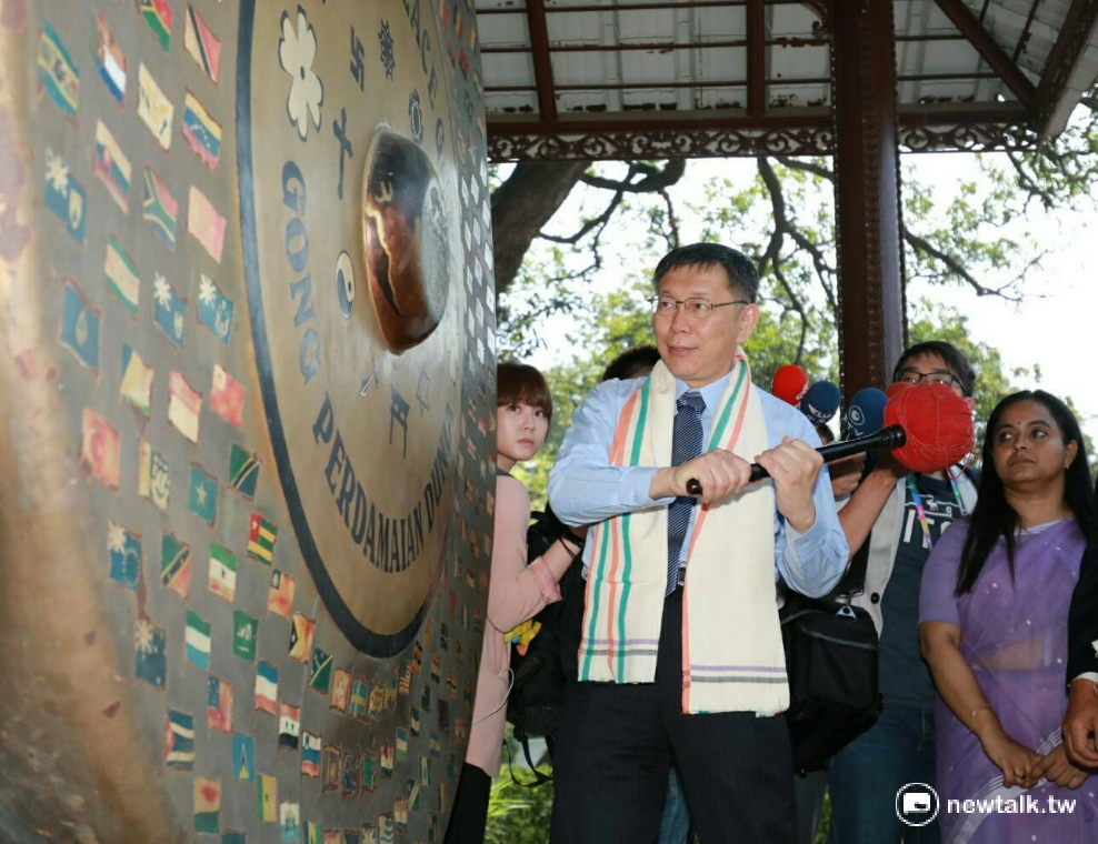 台北市長柯文哲出訪東南亞,30日赴印度新德里參訪甘地紀念館。 台北市長柯文哲出訪東南亞,30日赴印度新德里參訪甘地紀念館。