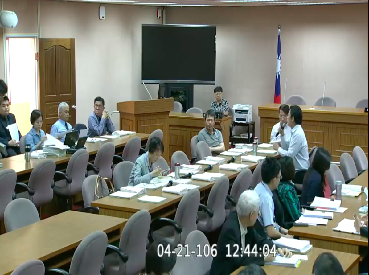 時代力量黨團為了促使《公投法》盡快召開協商會議,21日邀請各黨團進行協商,但僅4位立委出席。 時代力量黨團為了促使《公投法》盡快召開協商會議,21日邀請各黨團進行協商,但僅4位立委出席。