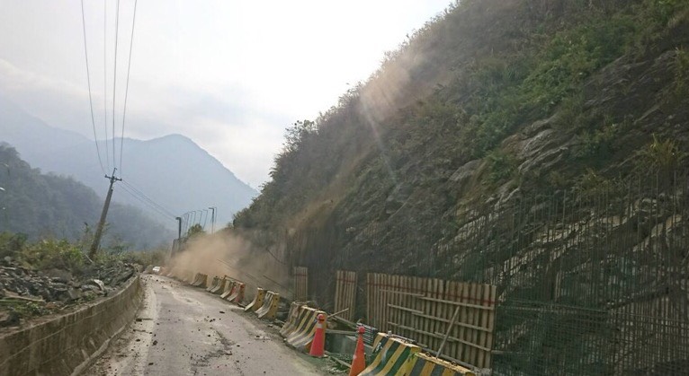 嘉義縣阿里山鄉149甲線豐山支線明隧道工程因山壁坍塌。 嘉義縣阿里山鄉149甲線豐山支線明隧道工程因山壁坍塌。