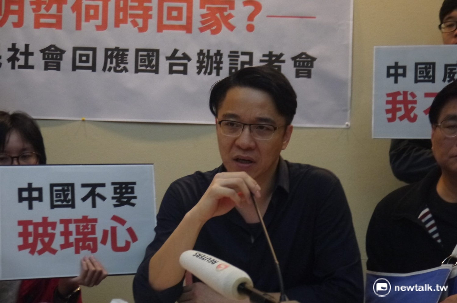 民間司法改革基金會高榮志律師表示,臺灣的法治如同呼吸一樣自然,呼籲中國政府應用相同的標準看待。 圖:鍾孟軒/攝。 民間司法改革基金會高榮志律師表示,臺灣的法治如同呼吸一樣自然,呼籲中國政府應用相同的標準看待。 圖:鍾孟軒/攝。