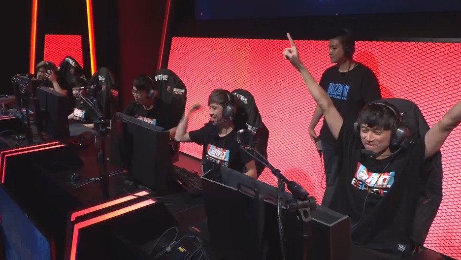 台灣戰隊ahq 在與澳洲戰隊 Blank Esports 經過5局的纏鬥以後,順利以3:2的戰績擊敗了對手,同時也打破了 BLK 一直以來不曾吃過敗仗的神話。 台灣戰隊ahq 在與澳洲戰隊 Blank Esports 經過5局的纏鬥以後,順利以3:2的戰績擊敗了對手,同時也打破了 BLK 一直以來不曾吃過敗仗的神話。