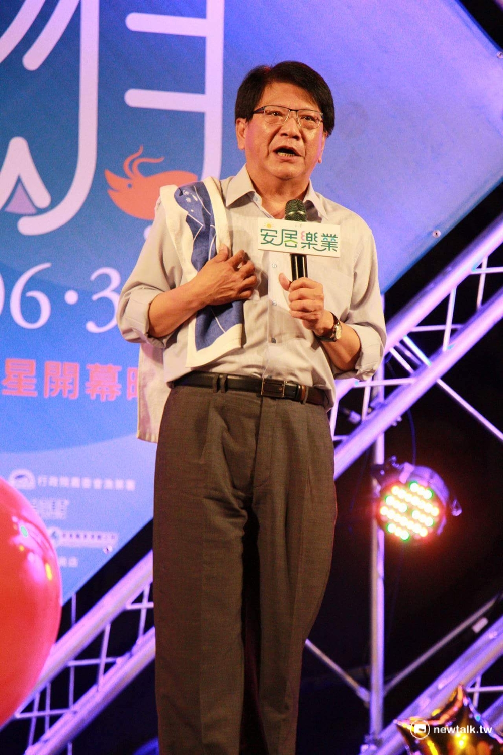 屏東縣長潘孟安表示,鮪魚季邁入第十七年,今年結合地方文化特色舉辦活動。 圖:呂晏慈攝 屏東縣長潘孟安表示,鮪魚季邁入第十七年,今年結合地方文化特色舉辦活動。 圖:呂晏慈攝