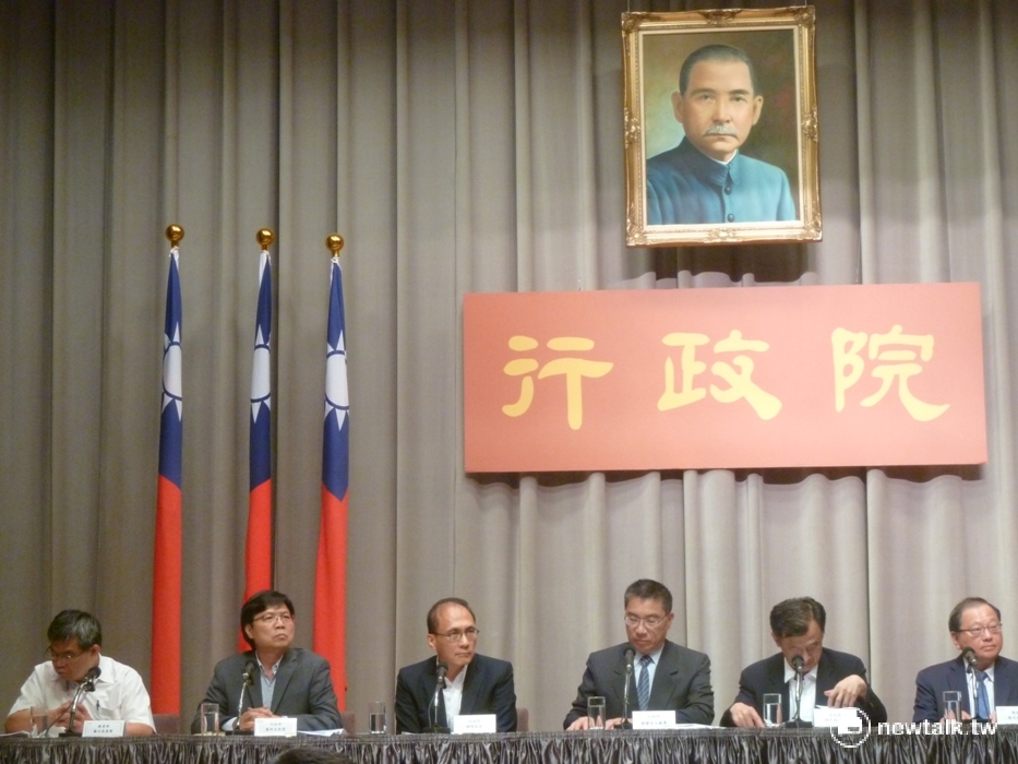 行政院11日舉行院會後記者會。 圖:謝莉慧/攝 行政院11日舉行院會後記者會。 圖:謝莉慧/攝