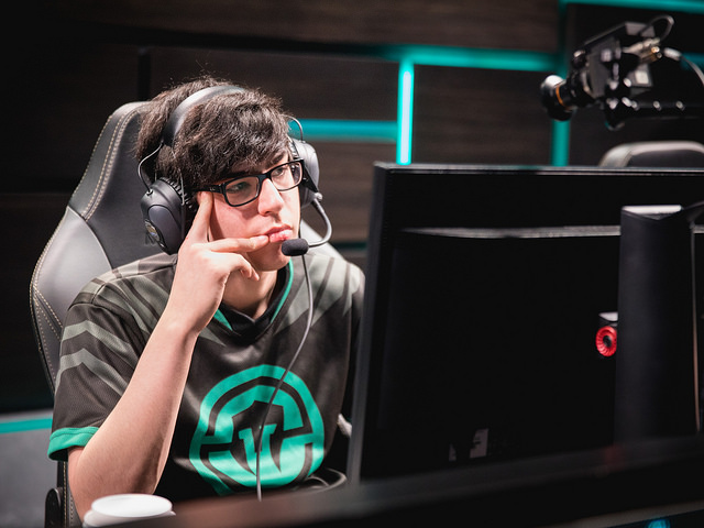 Immortals打野選手Xmithie。 圖:翻攝自 LoL Esports Photos flickr Immortals打野選手Xmithie。 圖:翻攝自 LoL Esports Photos flickr