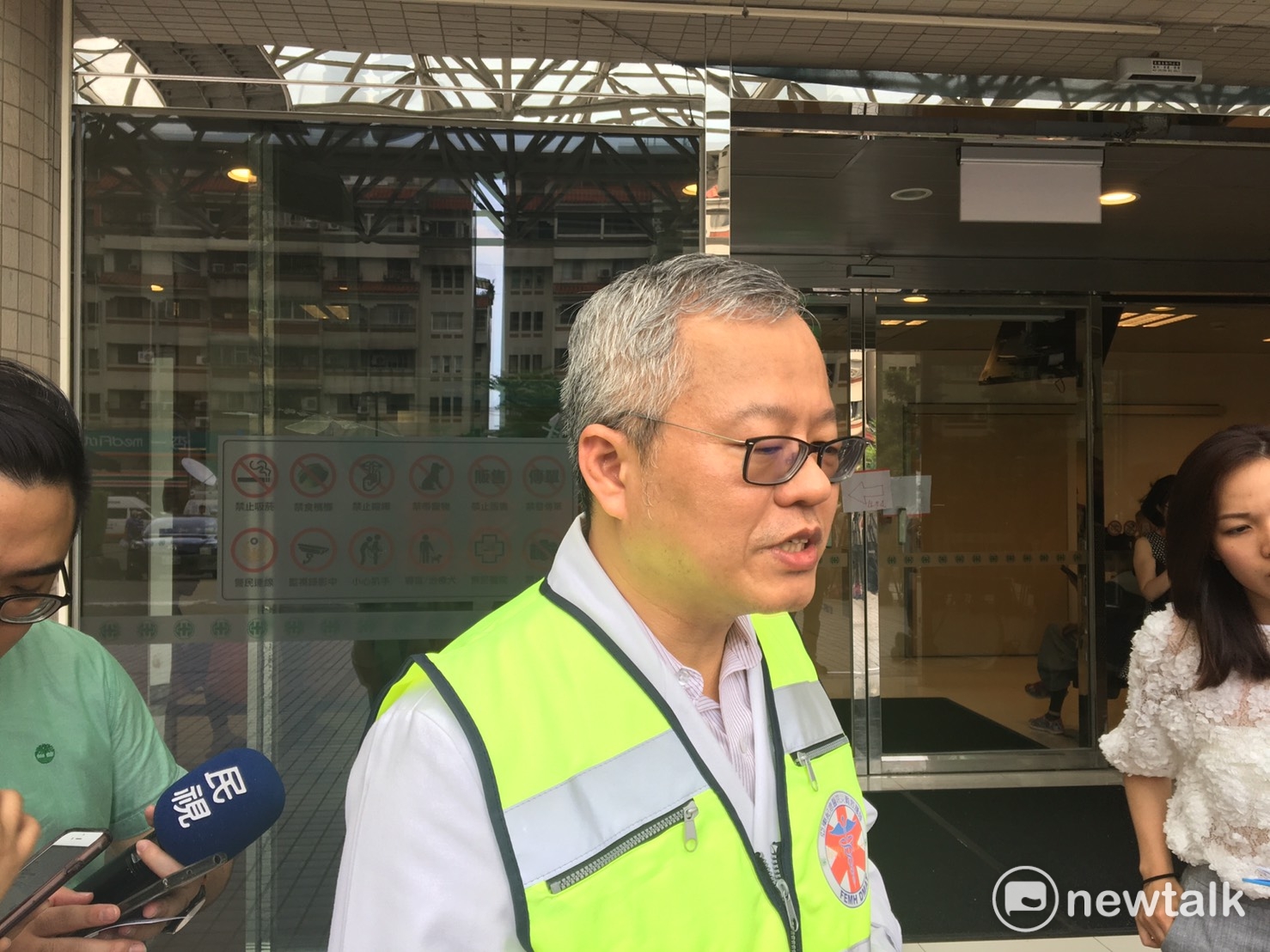 亞東醫院急診醫學部主任蔡光超7日下午召開記者會說明傷患情況。 圖:鍾孟軒/攝 亞東醫院急診醫學部主任蔡光超7日下午召開記者會說明傷患情況。 圖:鍾孟軒/攝
