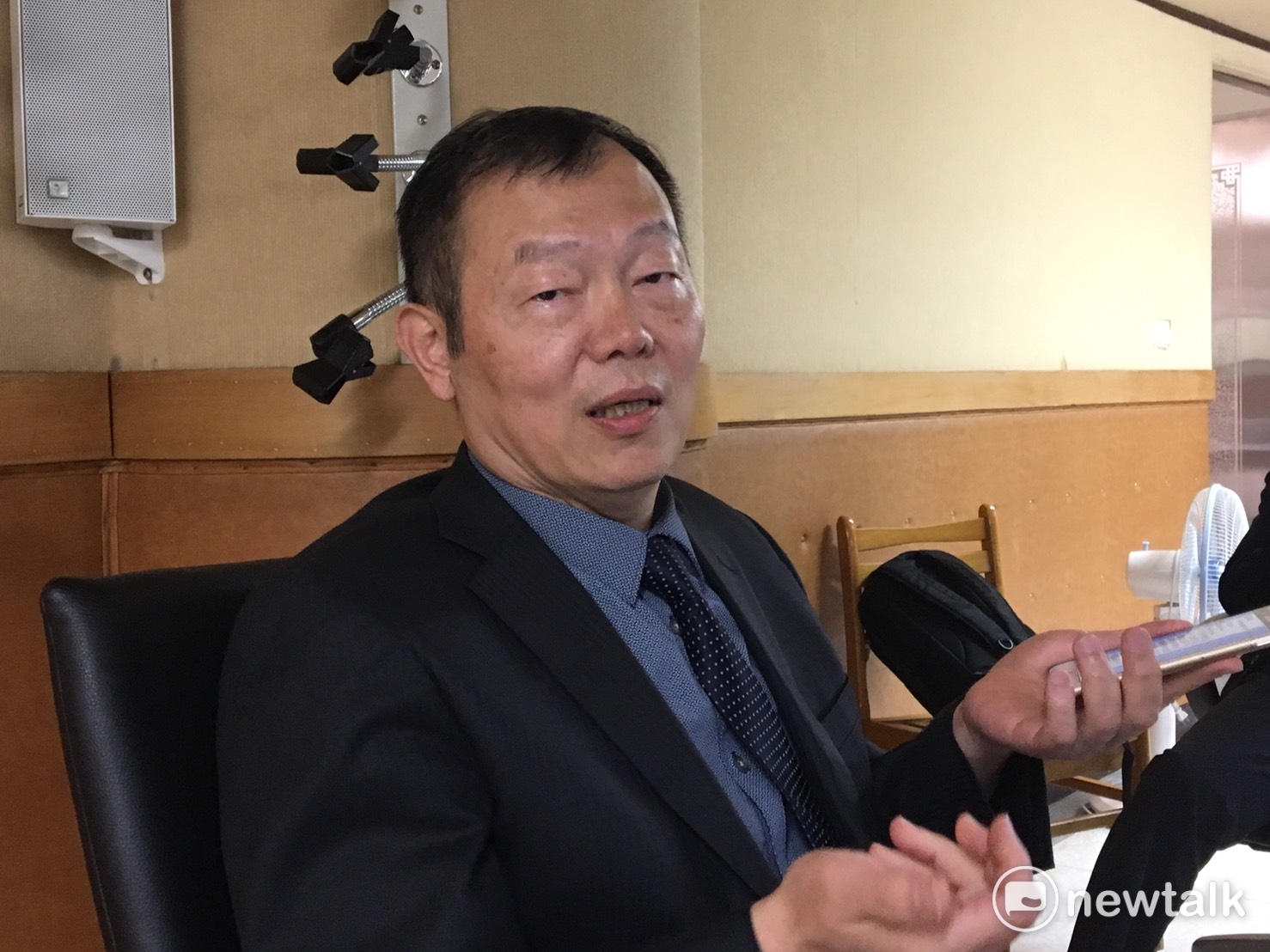 新北市衛生局長林奇宏表示,此藥物較常出現在醫美或骨科診所,請民眾多加注意。 圖:鍾孟軒/攝 新北市衛生局長林奇宏表示,此藥物較常出現在醫美或骨科診所,請民眾多加注意。 圖:鍾孟軒/攝