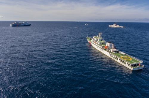 中共南海艦隊遠海訓練編隊2017年2月在東印度洋一處海域進行反恐反劫持演練。 中共南海艦隊遠海訓練編隊2017年2月在東印度洋一處海域進行反恐反劫持演練。