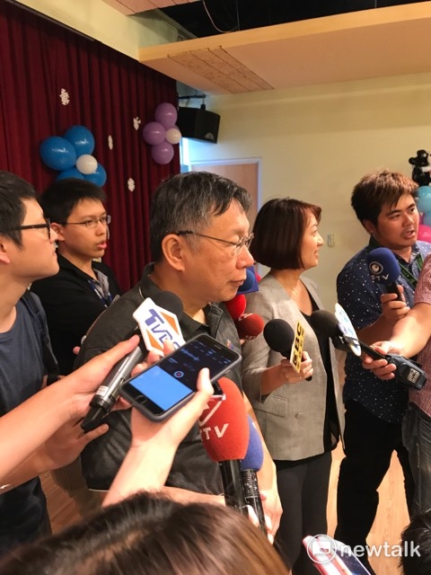 台北市長柯文哲受訪。 圖 : 周煊惠/攝 台北市長柯文哲受訪。 圖 : 周煊惠/攝