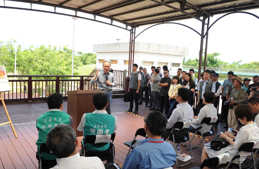 行政院長林全今(1)日視察前瞻基礎建設計畫(水環境)−「台中市福田水資源回收中心」。 圖:行政院提供 行政院長林全今(1)日視察前瞻基礎建設計畫(水環境)−「台中市福田水資源回收中心」。 圖:行政院提供