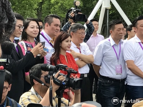 王欣儀成為美麗的焦點。 圖:周煊惠/攝 王欣儀成為美麗的焦點。 圖:周煊惠/攝