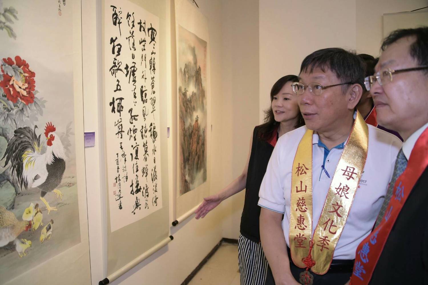 台北市長柯文哲今(8)日上午出席松山慈惠堂「國際藝術連展」。 圖 : 台北市政府/提供 台北市長柯文哲今(8)日上午出席松山慈惠堂「國際藝術連展」。 圖 : 台北市政府/提供