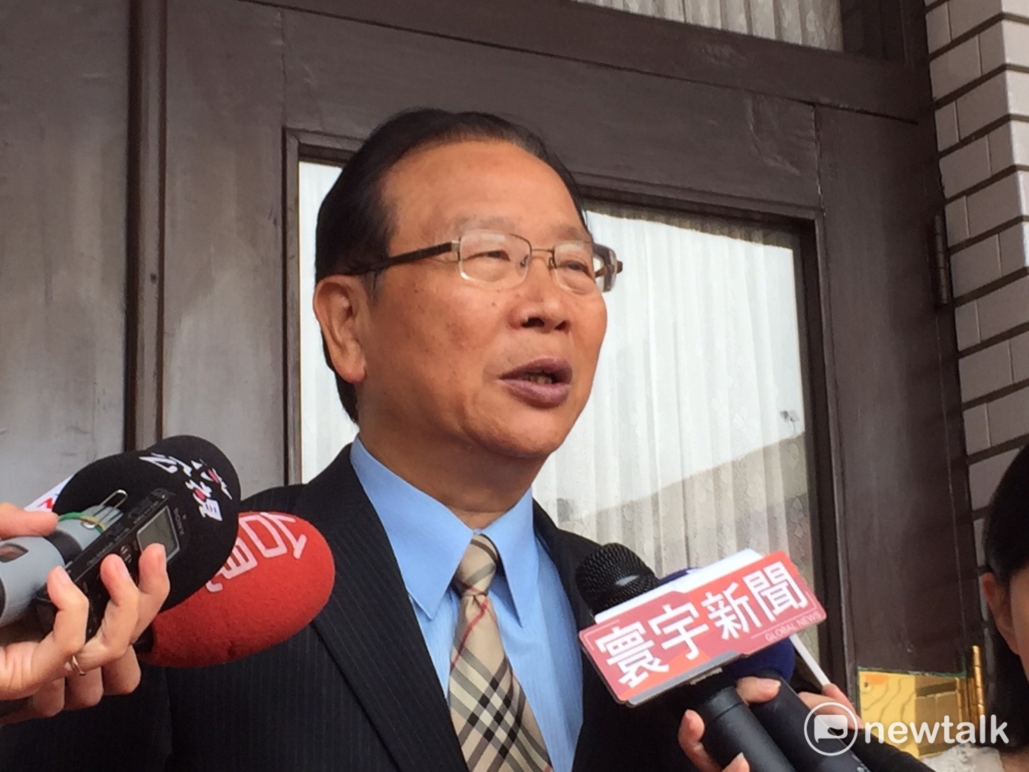 前瞻計畫前瞻首期特別預算10日出爐,國民黨團總召林德福11日批行政院編列的預算,仍是換湯不換藥。 前瞻計畫前瞻首期特別預算10日出爐,國民黨團總召林德福11日批行政院編列的預算,仍是換湯不換藥。