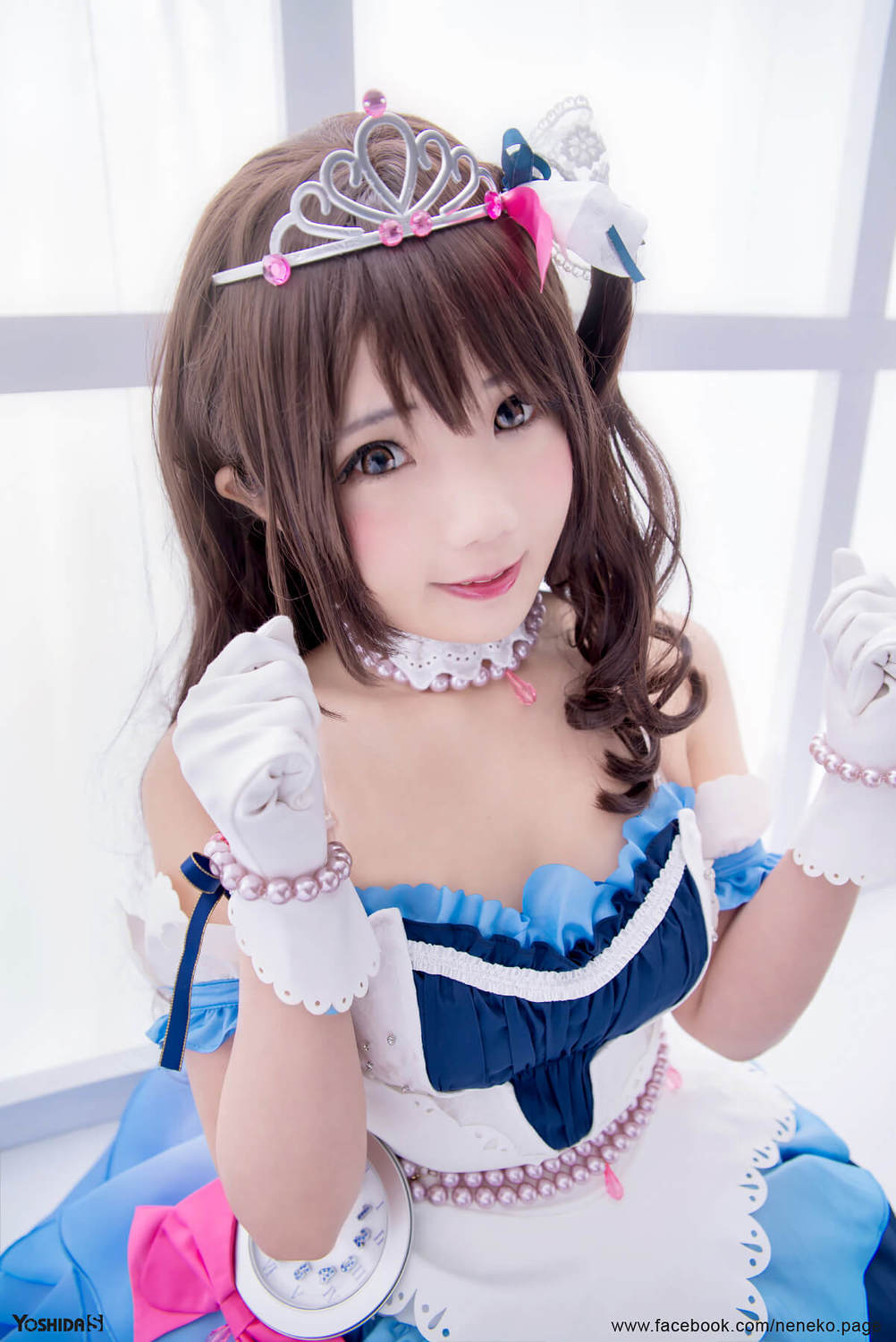 擔任過多國cosplay大賽評審的紅月司 擔任過多國cosplay大賽評審的紅月司