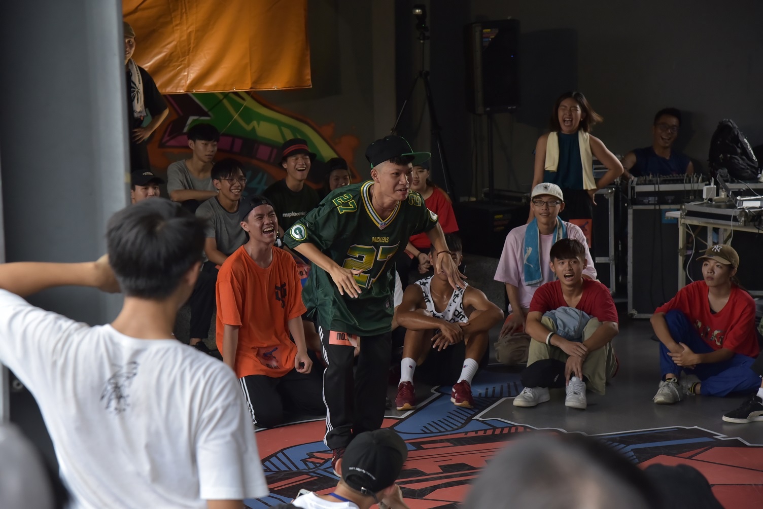 各路舞林高手在比賽中大展身手。 圖:屏東縣政府/提供 各路舞林高手在比賽中大展身手。 圖:屏東縣政府/提供