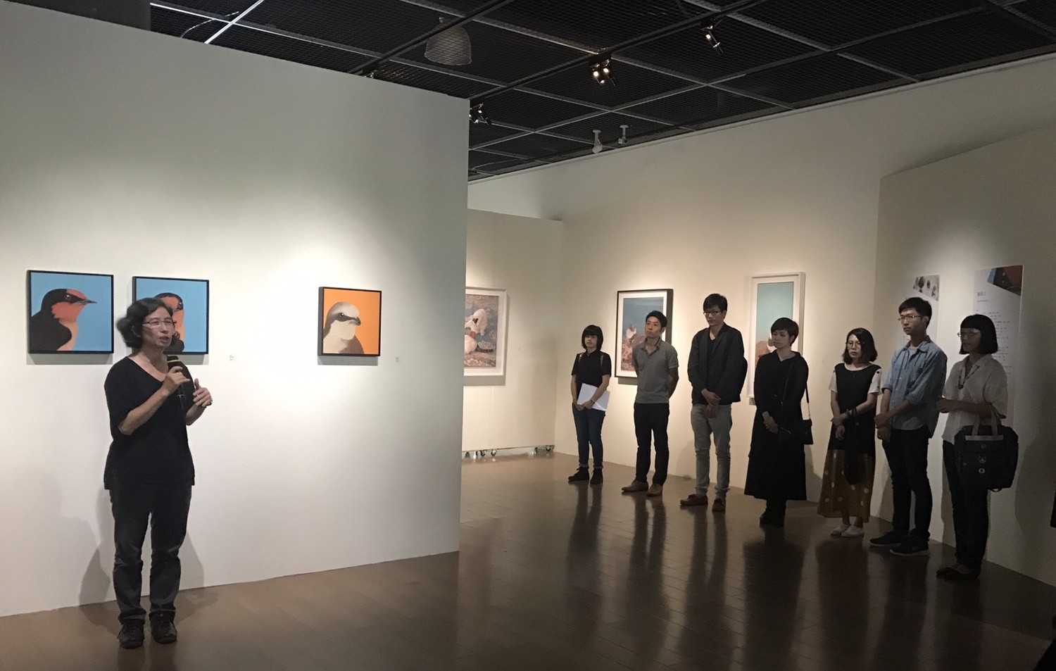 動物異想莊園左起:策展人李貞慧老師、周欣儀、白田誉主也、黃柏維、陳珮怡、韓妤、黃至正、鍾舜文。 圖:東海大學/提供 動物異想莊園左起:策展人李貞慧老師、周欣儀、白田誉主也、黃柏維、陳珮怡、韓妤、黃至正、鍾舜文。 圖:東海大學/提供
