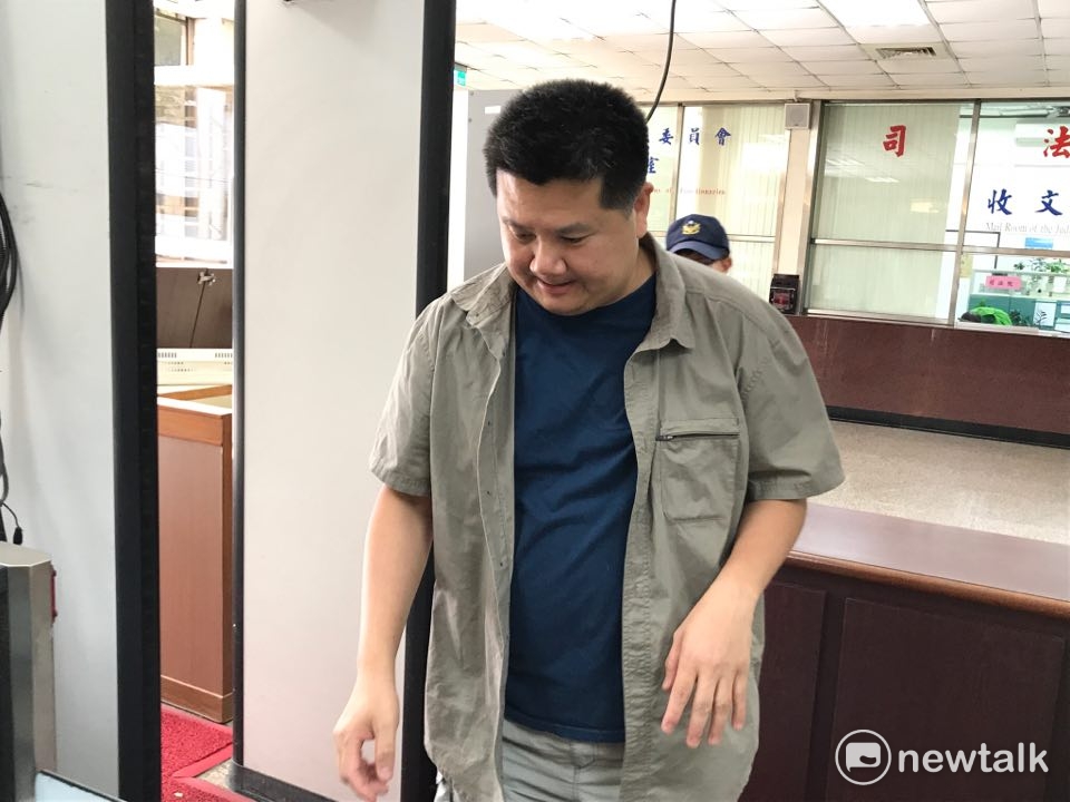 黑島青成員賴品妤今(10)日出庭。 黑島青成員賴品妤今(10)日出庭。