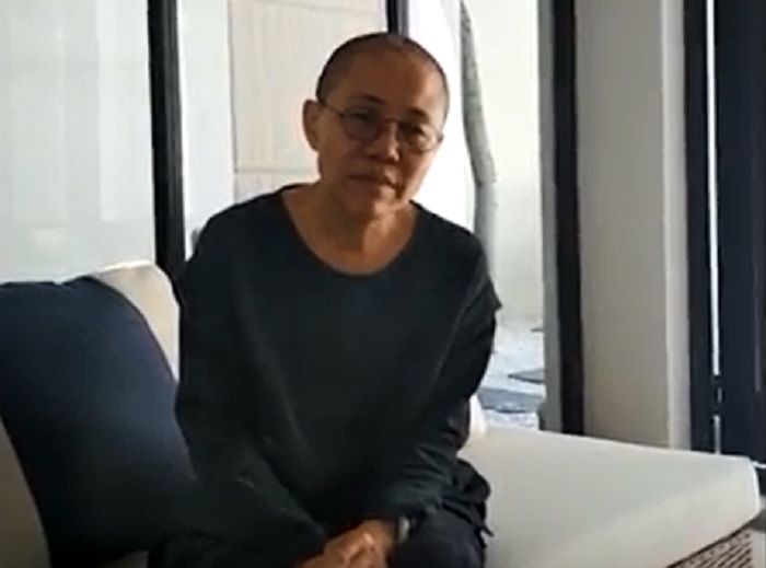 八月中旬網路流傳一段諾貝爾和平獎得主劉曉波遺孀劉霞說明現況影片。 圖:翻攝自Youtube 八月中旬網路流傳一段諾貝爾和平獎得主劉曉波遺孀劉霞說明現況影片。 圖:翻攝自Youtube