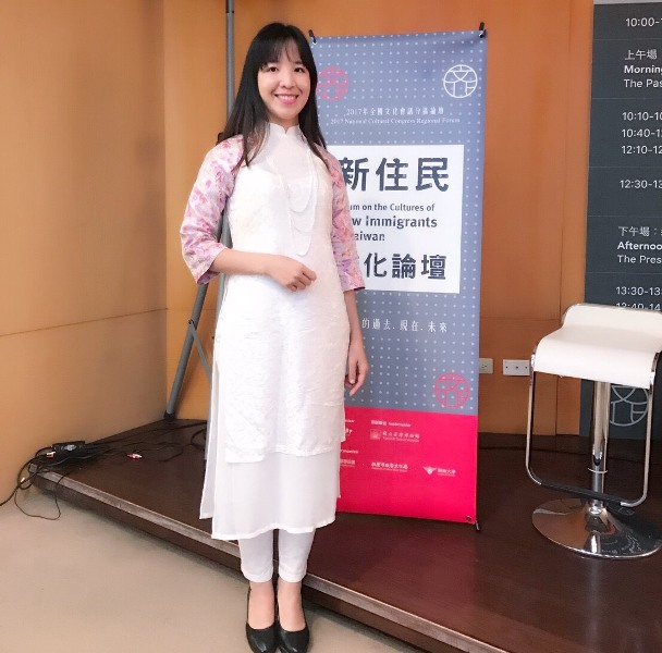 阮氏玉梅擔任越南外交部Que Huong雜誌駐台灣特派記者,來台3年多,用影像、用文字記錄台灣,希望成為越台之間文化橋樑。 圖:阮玉梅 / 提供 阮氏玉梅擔任越南外交部Que Huong雜誌駐台灣特派記者,來台3年多,用影像、用文字記錄台灣,希望成為越台之間文化橋樑。 圖:阮玉梅 / 提供