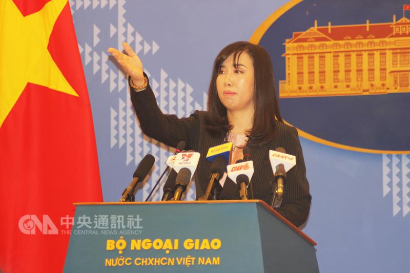 越南外交部發言人黎氏秋恆表示,台灣在南沙群島的太平島進行實彈射擊演習,是侵犯越南主權的行動,越方 對此堅決反對。 圖 : 中央社 越南外交部發言人黎氏秋恆表示,台灣在南沙群島的太平島進行實彈射擊演習,是侵犯越南主權的行動,越方 對此堅決反對。 圖 : 中央社
