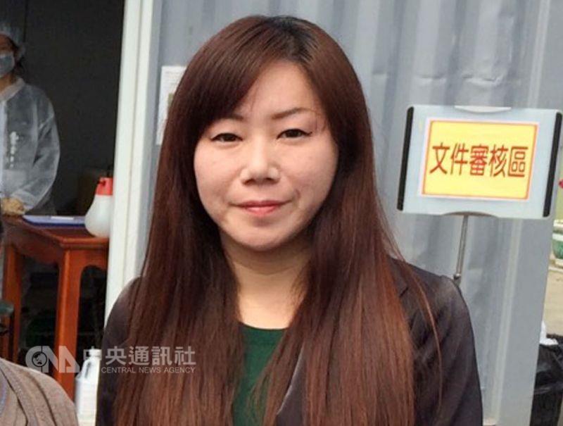 嘉義縣農會總幹事黃貞瑜(圖)在大林鎮長任內,被控挪用公務車供丈夫上下班使用,7日被嘉義地方法院判處有期徒刑1年8月。 嘉義縣農會總幹事黃貞瑜(圖)在大林鎮長任內,被控挪用公務車供丈夫上下班使用,7日被嘉義地方法院判處有期徒刑1年8月。