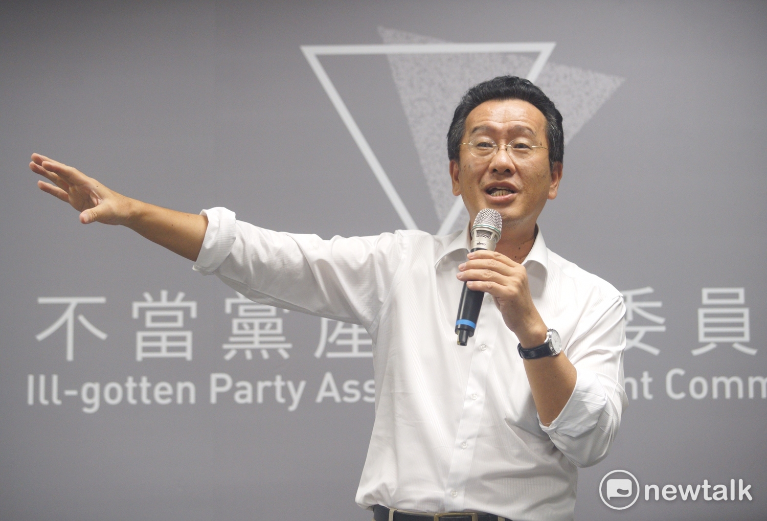 準金管會主委顧立雄強調,自己「沒有被賦予任何政治性任務」。 準金管會主委顧立雄強調,自己「沒有被賦予任何政治性任務」。