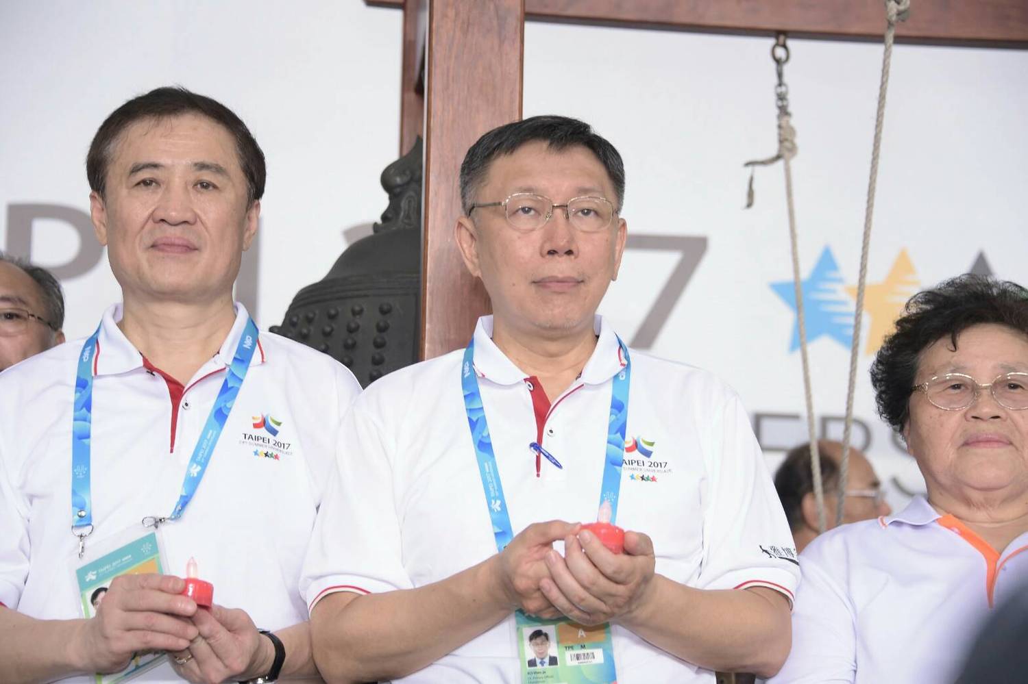 台北市長陳景峻獲柯文哲鼓勵參選新北市長,藍營高層也視陳景峻為綠營強力人選。 台北市長陳景峻獲柯文哲鼓勵參選新北市長,藍營高層也視陳景峻為綠營強力人選。