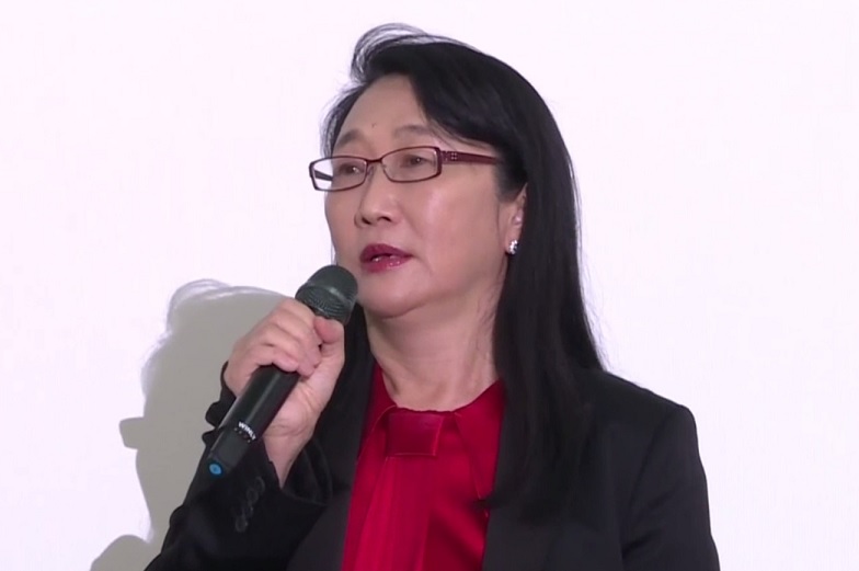 王雪紅今(21)日在記者會上表示,對於員工轉入Google,是一件不管對公司、對員工甚至是對員工的家人都有幫助的一步。 圖:翻攝自非凡新聞 王雪紅今(21)日在記者會上表示,對於員工轉入Google,是一件不管對公司、對員工甚至是對員工的家人都有幫助的一步。 圖:翻攝自非凡新聞