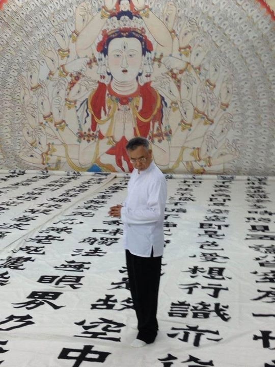 洪啟嵩是國際知名佛教藝術家。圖:翻攝自覺性地球協會臉書 洪啟嵩是國際知名佛教藝術家。圖:翻攝自覺性地球協會臉書
