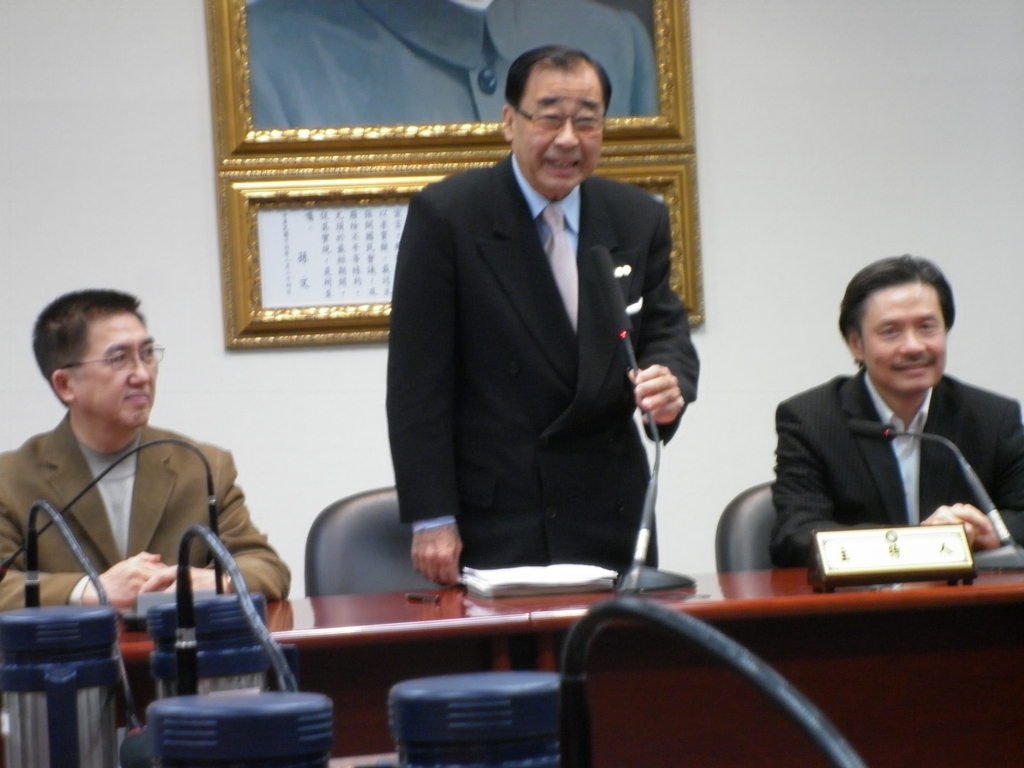 將接任國民黨秘書長的廖了以今天表示,將以誠惶誠恐的態度,全力爭取立委與總統選舉的勝選。圖片:謝莉慧攝 將接任國民黨秘書長的廖了以今天表示,將以誠惶誠恐的態度,全力爭取立委與總統選舉的勝選。圖片:謝莉慧攝