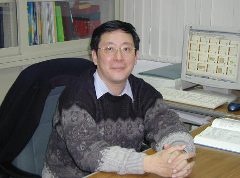 台大主任秘書林達德受訪時則表示,若彭文正符合產學合作、與教學相關、不超過每週8小時即不影響教學研究等4大要件,就能繼續兼職。圖:翻攝台大網站 台大主任秘書林達德受訪時則表示,若彭文正符合產學合作、與教學相關、不超過每週8小時即不影響教學研究等4大要件,就能繼續兼職。圖:翻攝台大網站