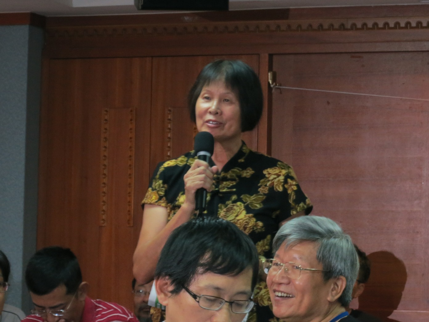 田徑女傑紀政表示,台灣人一定要終結任人糟蹋的日子,勇敢出來投票。圖:林朝億/攝影 田徑女傑紀政表示,台灣人一定要終結任人糟蹋的日子,勇敢出來投票。圖:林朝億/攝影