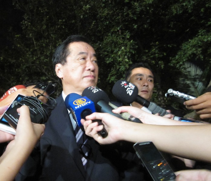 菅直人針對台電的聲明,受訪時鄭重澄清,他沒有肯定台灣的核電廠比福島的核電廠安全、優良,而且台灣若發生核災,會比福島還要嚴重。圖4之3:王立柔/攝 菅直人針對台電的聲明,受訪時鄭重澄清,他沒有肯定台灣的核電廠比福島的核電廠安全、優良,而且台灣若發生核災,會比福島還要嚴重。圖4之3:王立柔/攝