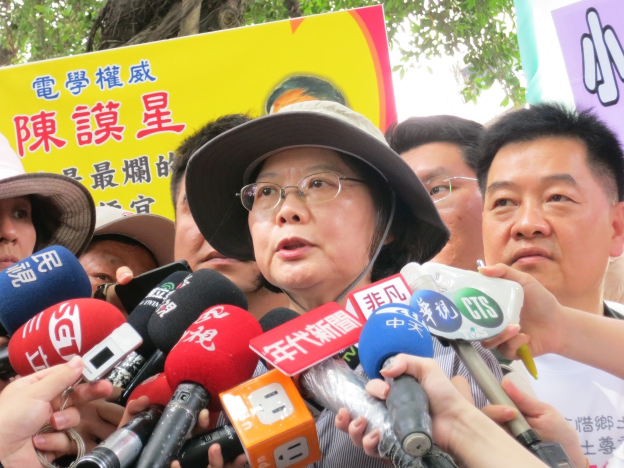 民進黨前主席蔡英文19日參加反核遊行。圖:林朝億/攝 民進黨前主席蔡英文19日參加反核遊行。圖:林朝億/攝