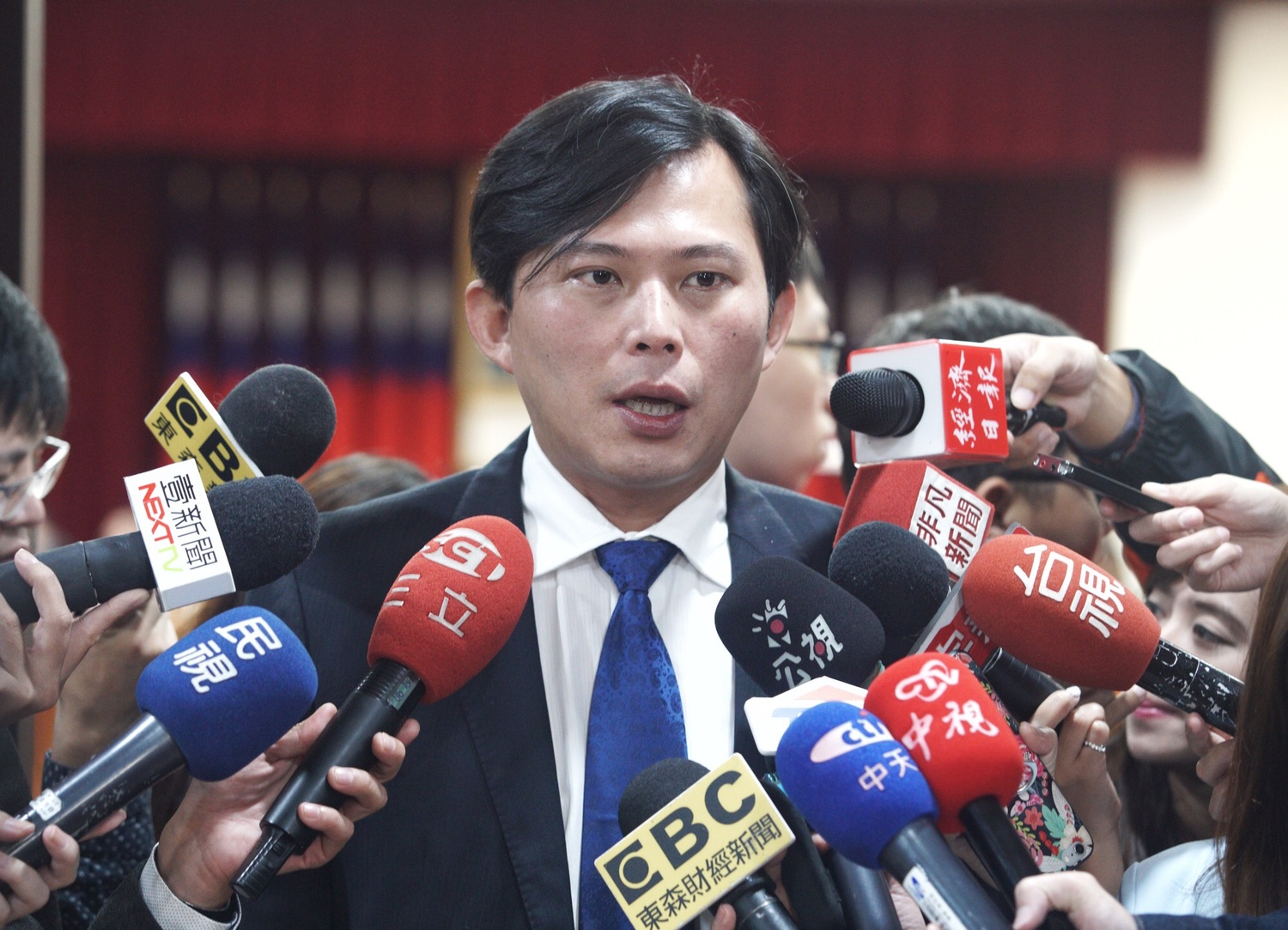 黃國昌辭黨主席 黃郁芬: 希望下一任是能重建黨中央的角色 | 政治 | 新頭殼 Newtalk