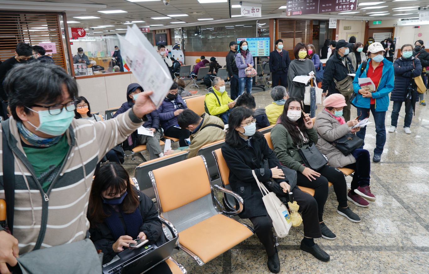 新版護照上路 吳釗燮：放大台灣 世界通行不會有問題