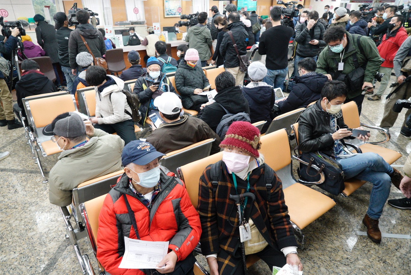 新版護照上路 吳釗燮：放大台灣 世界通行不會有問題