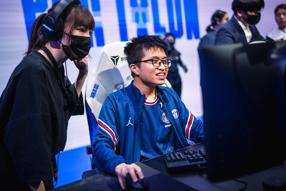 Hanabi凱能一等就被Xiaohu星朵拉不斷Poke壓制。 圖:翻攝自League of Legends World Championship Photo Hanabi凱能一等就被Xiaohu星朵拉不斷Poke壓制。 圖:翻攝自League of Legends World Championship Photo