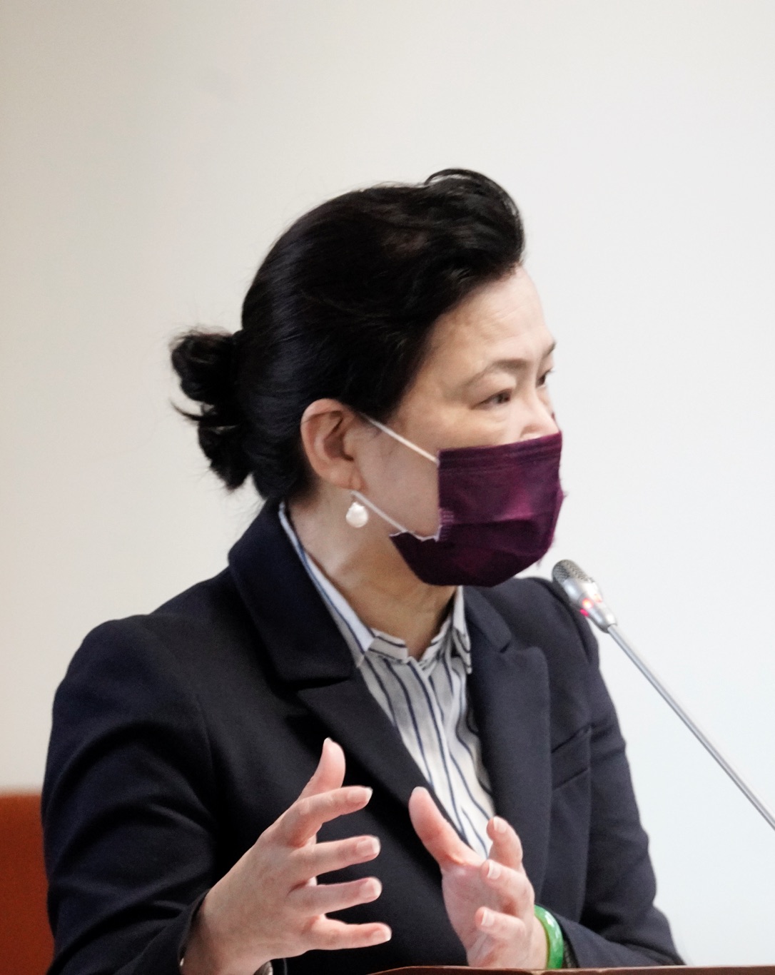 停電檢討報告挨批 王美花認：上一次就提要做分散式電網